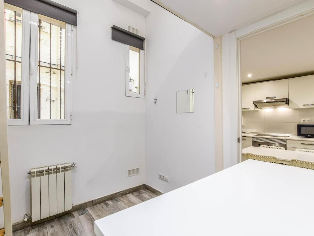 Apartamento En Cuatro Caminos Para 6 Personas Alquiler Temporal Madrid Exterior photo